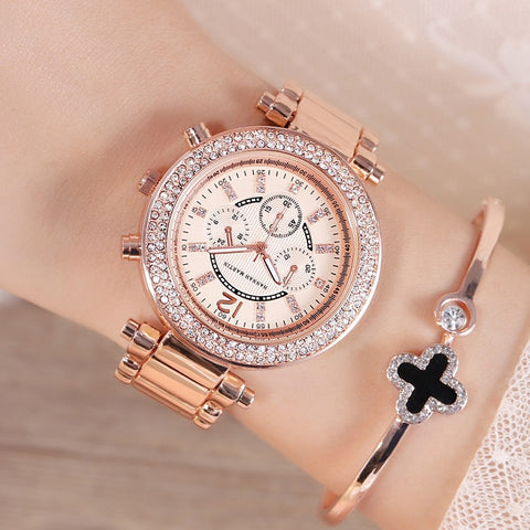 Women's Watch Decorated with Diamond